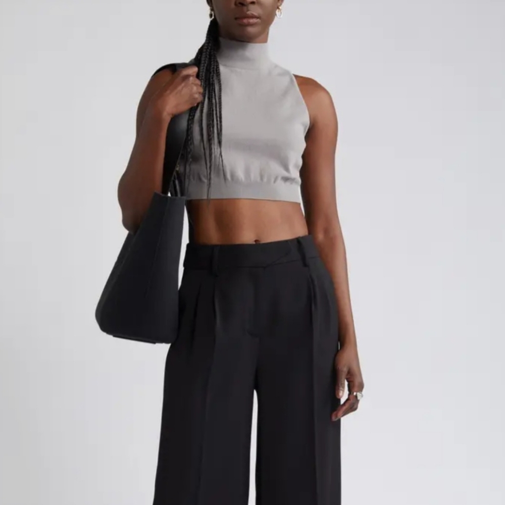 Nordstrom Crop Top High Neck Sleeveless Women's Size M Black Trendy